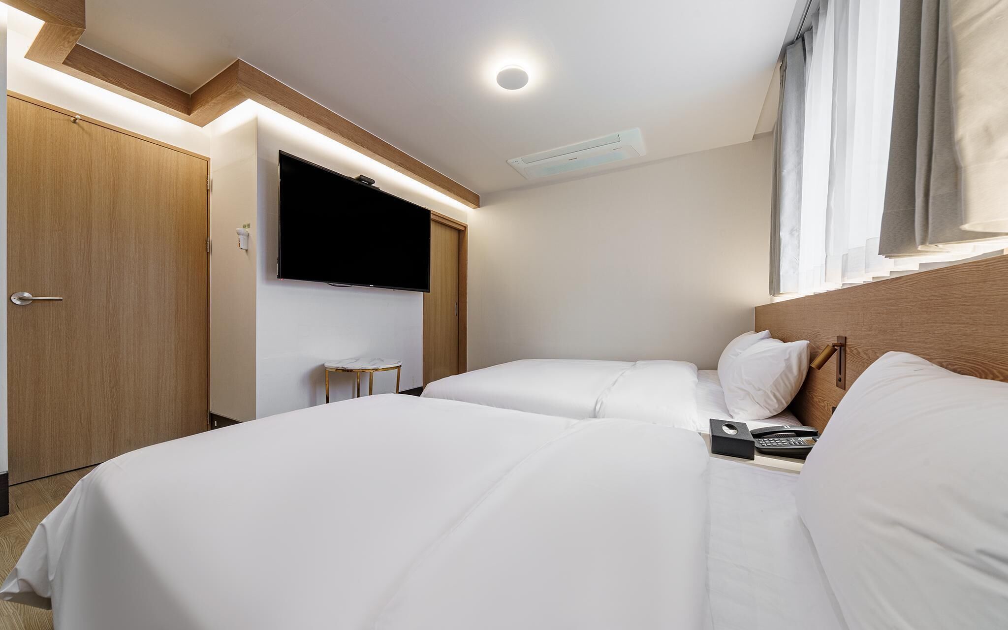 H Avenue Gimhae Samgye 0*
