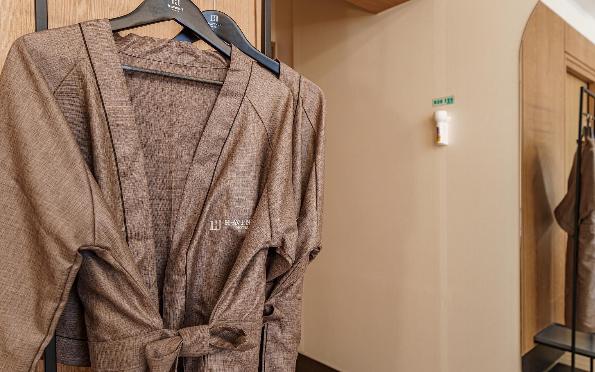H Avenue Gimhae Samgye 0*