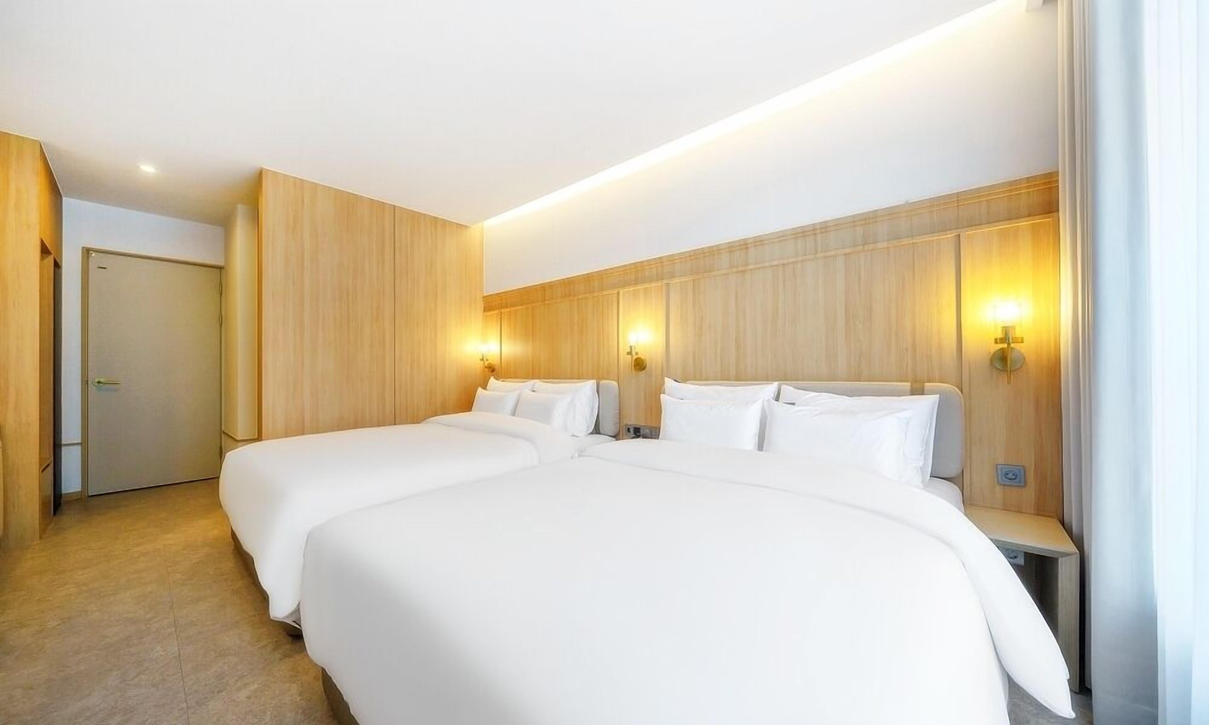 H-Avenue Hotel Geomdan New Town 3*