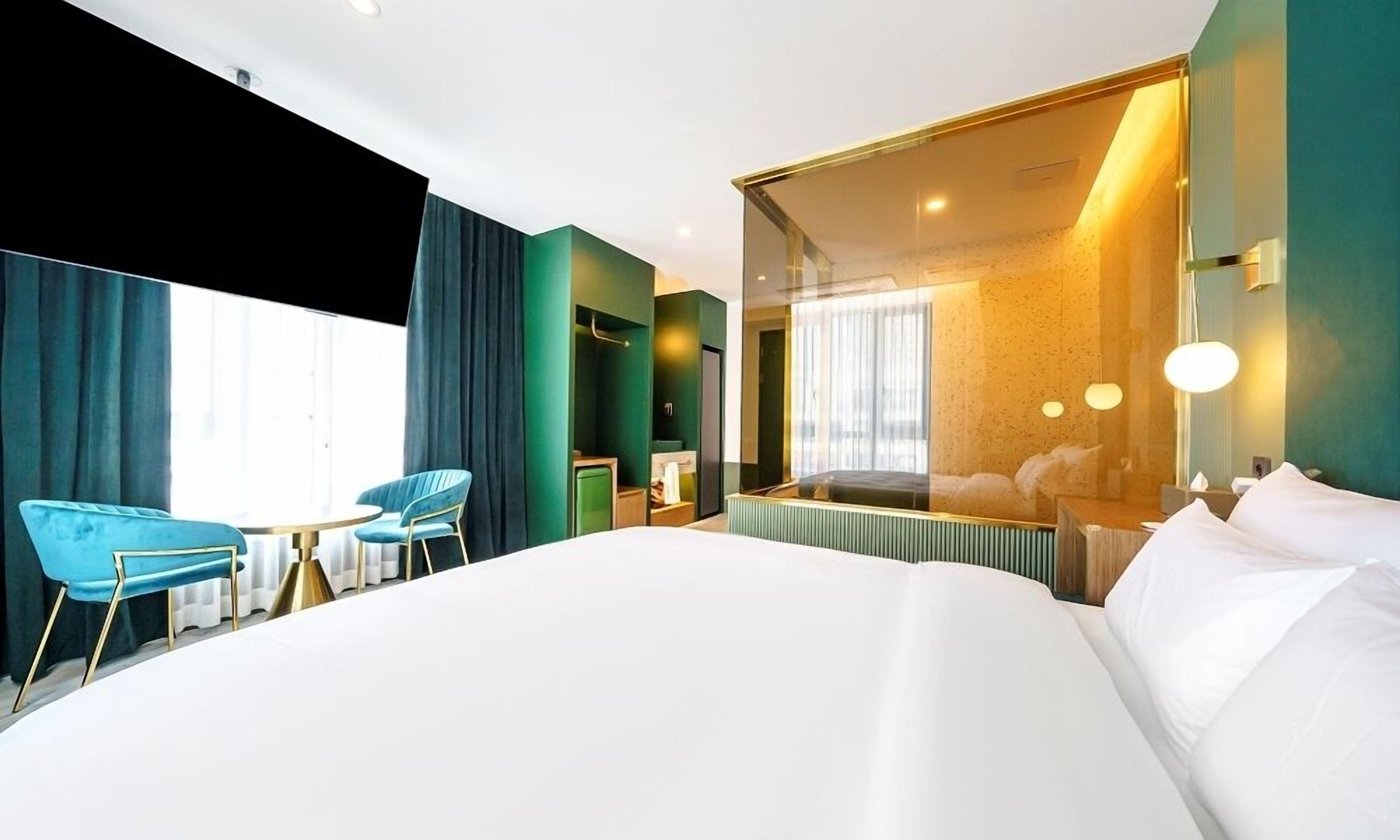 H-Avenue Hotel Geomdan New Town 3*