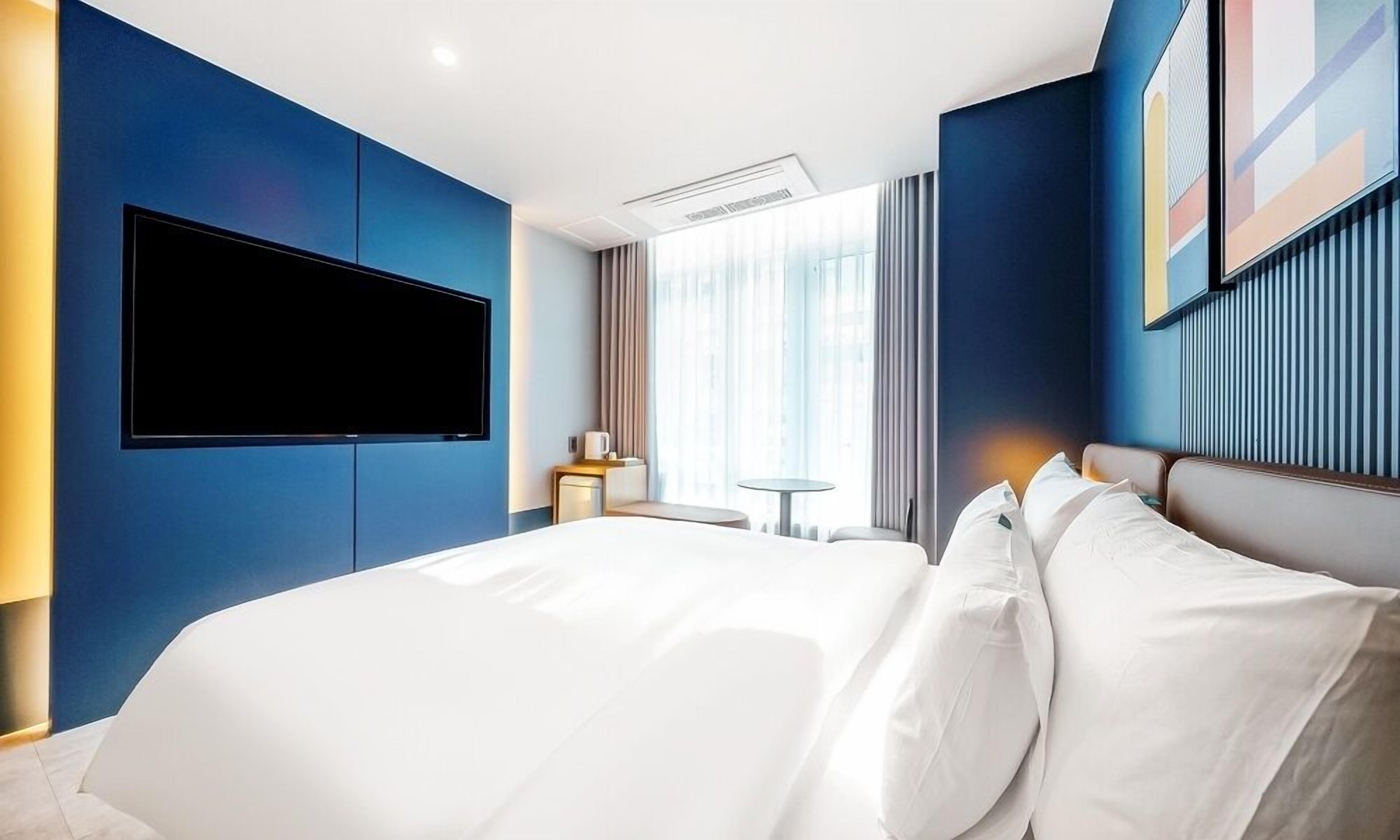H-Avenue Hotel Geomdan New Town 3*
