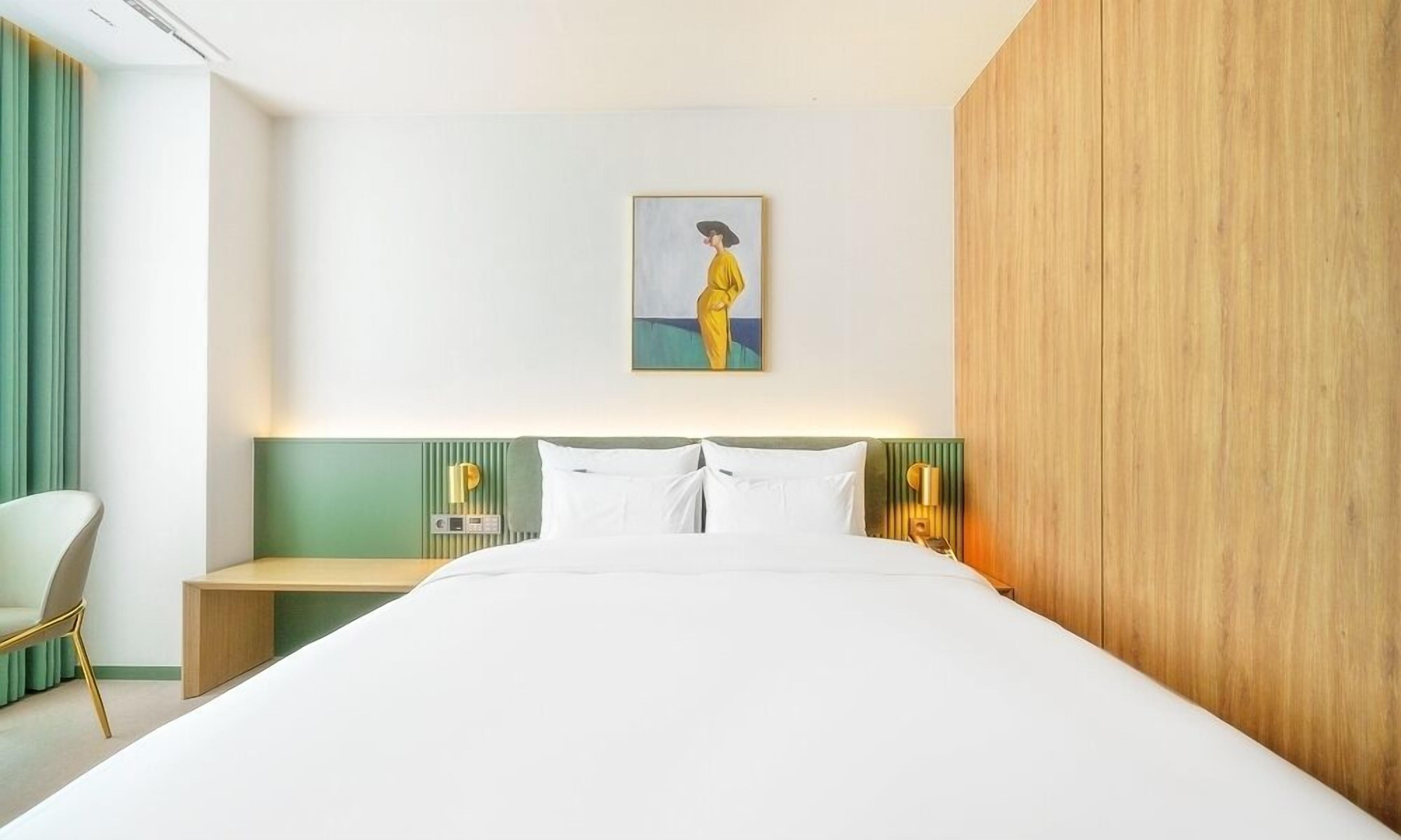 H-Avenue Hotel Geomdan New Town 3*