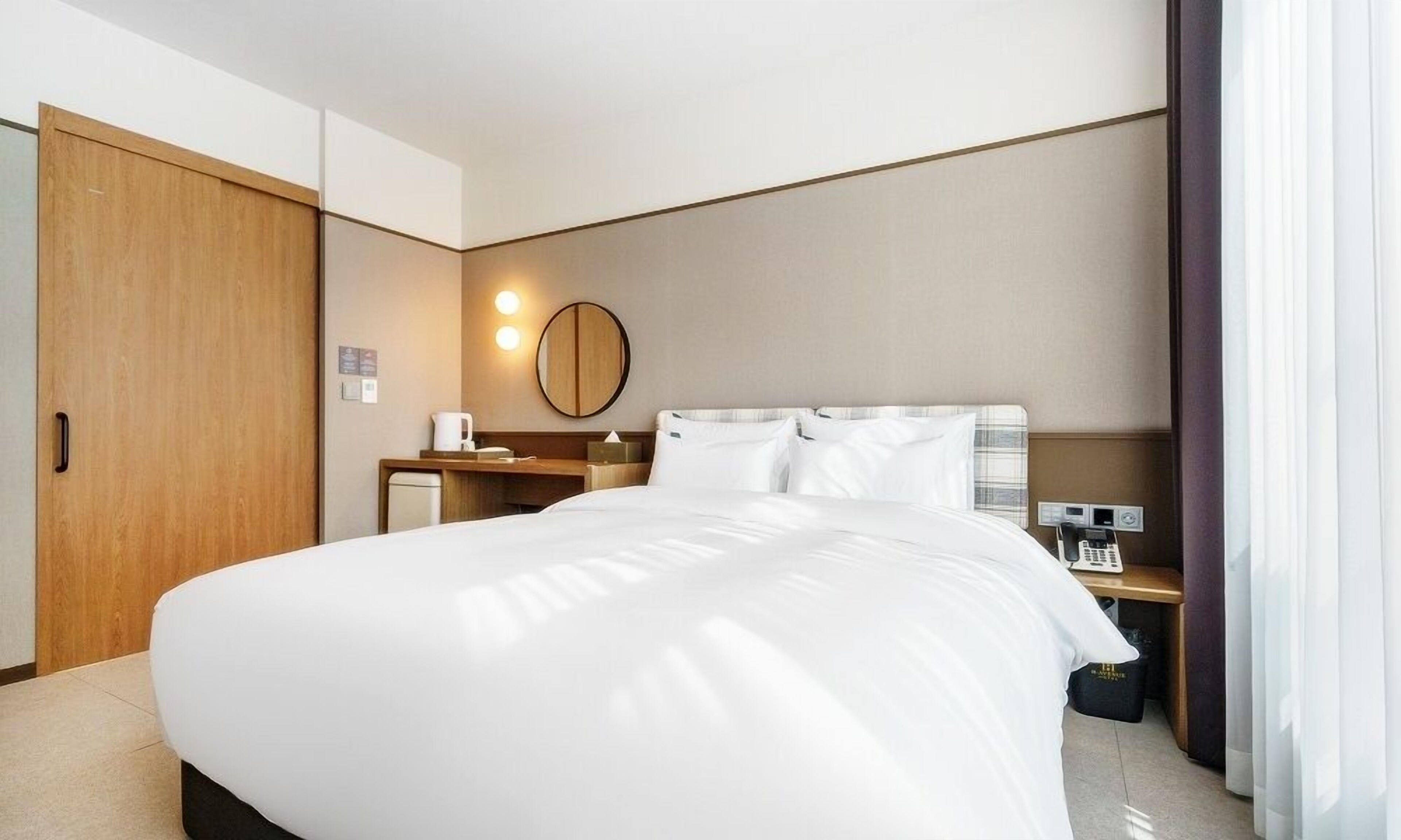 H-Avenue Hotel Geomdan New Town 3*