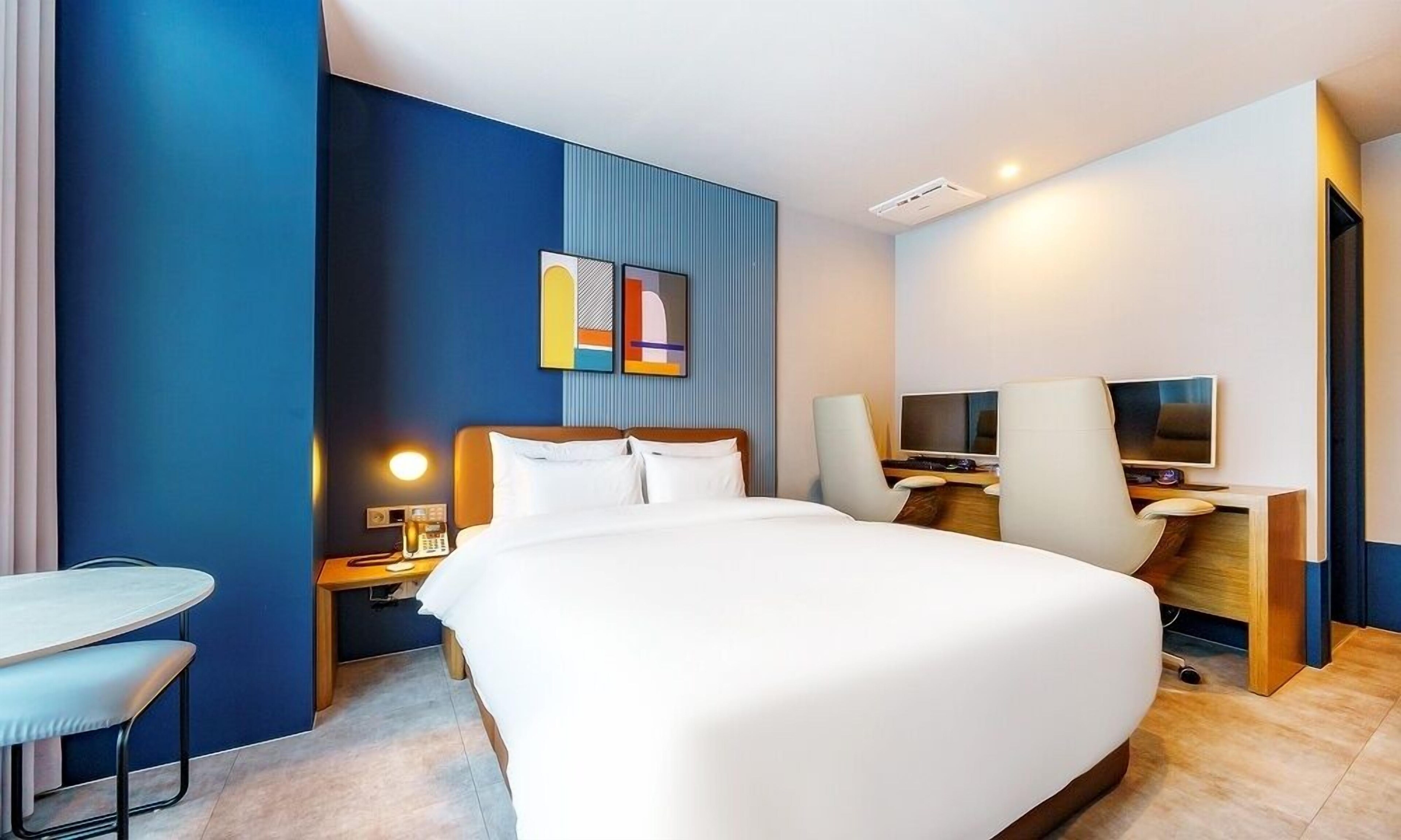 H-Avenue Hotel Geomdan New Town 3*