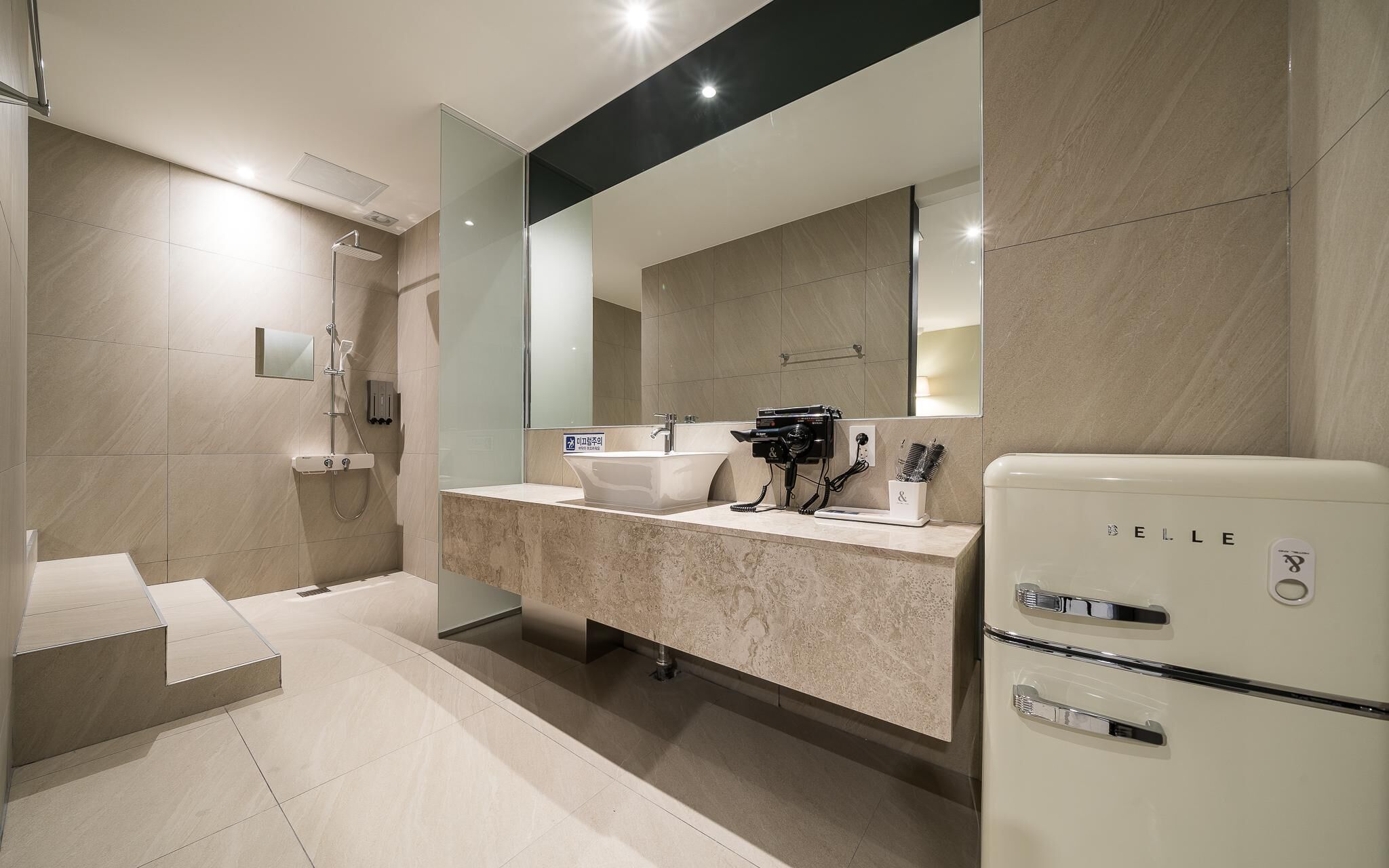 Suwon Guundong Hotel and 3*