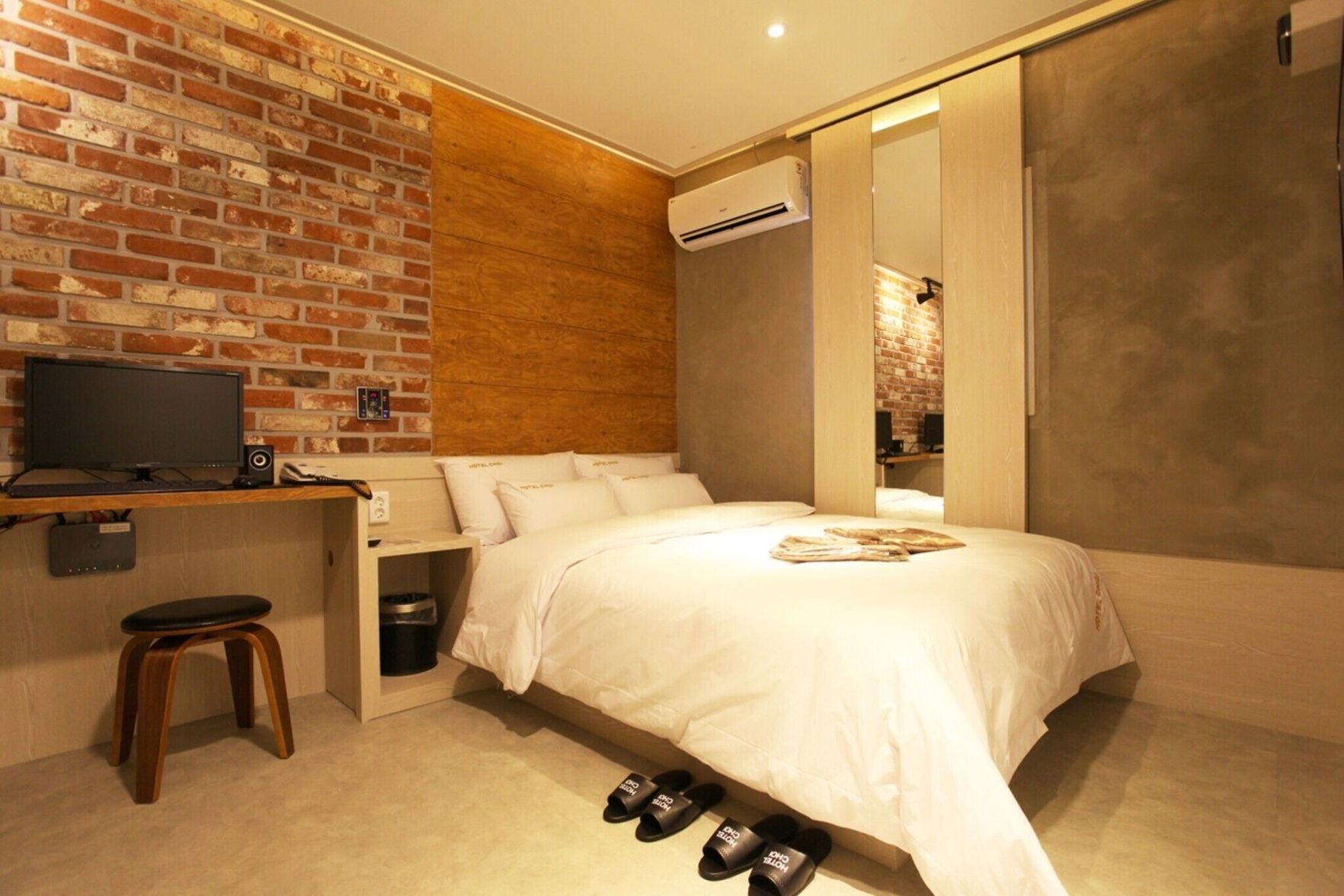 Myeonmok Choi Hotel 0*