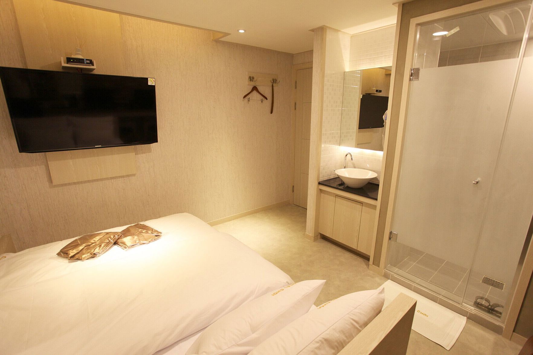 Myeonmok Choi Hotel 0*