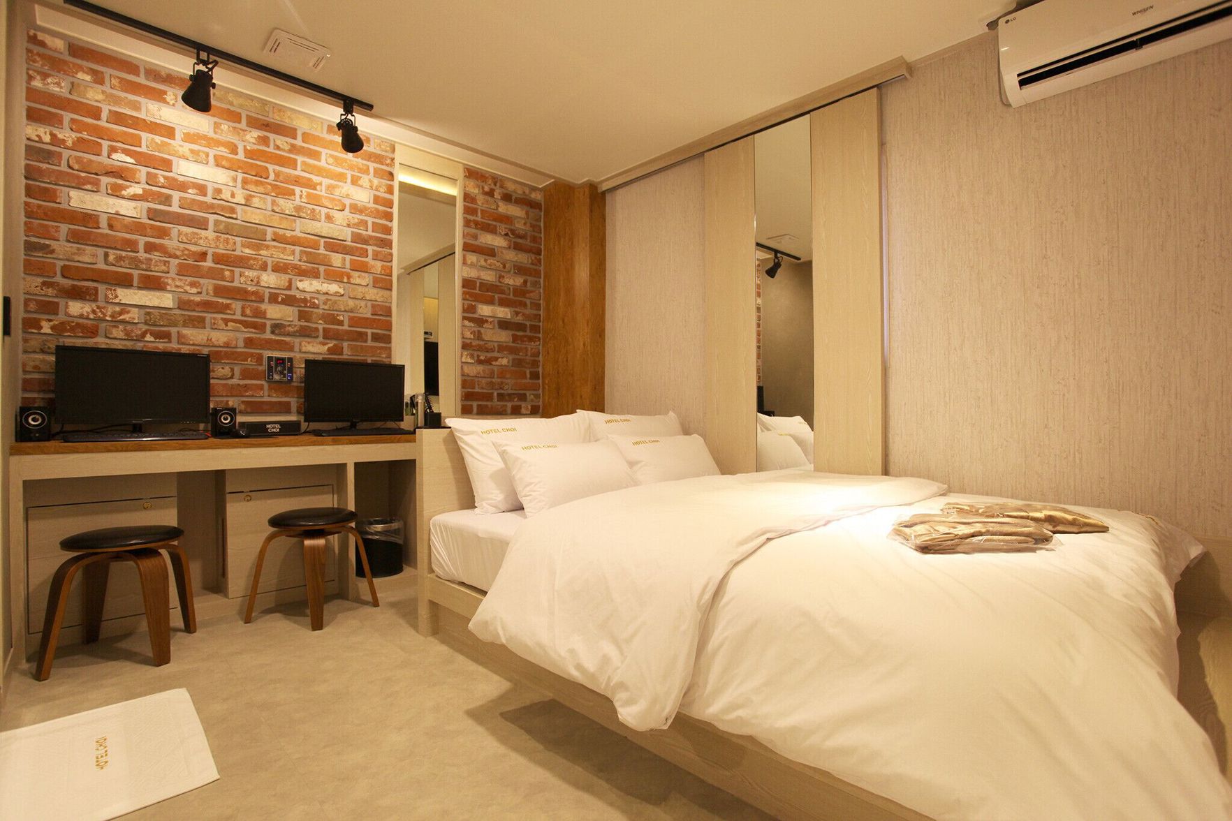 Myeonmok Choi Hotel 0*
