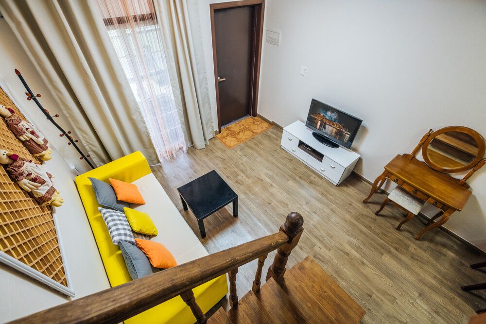 Indigo Pension 0*