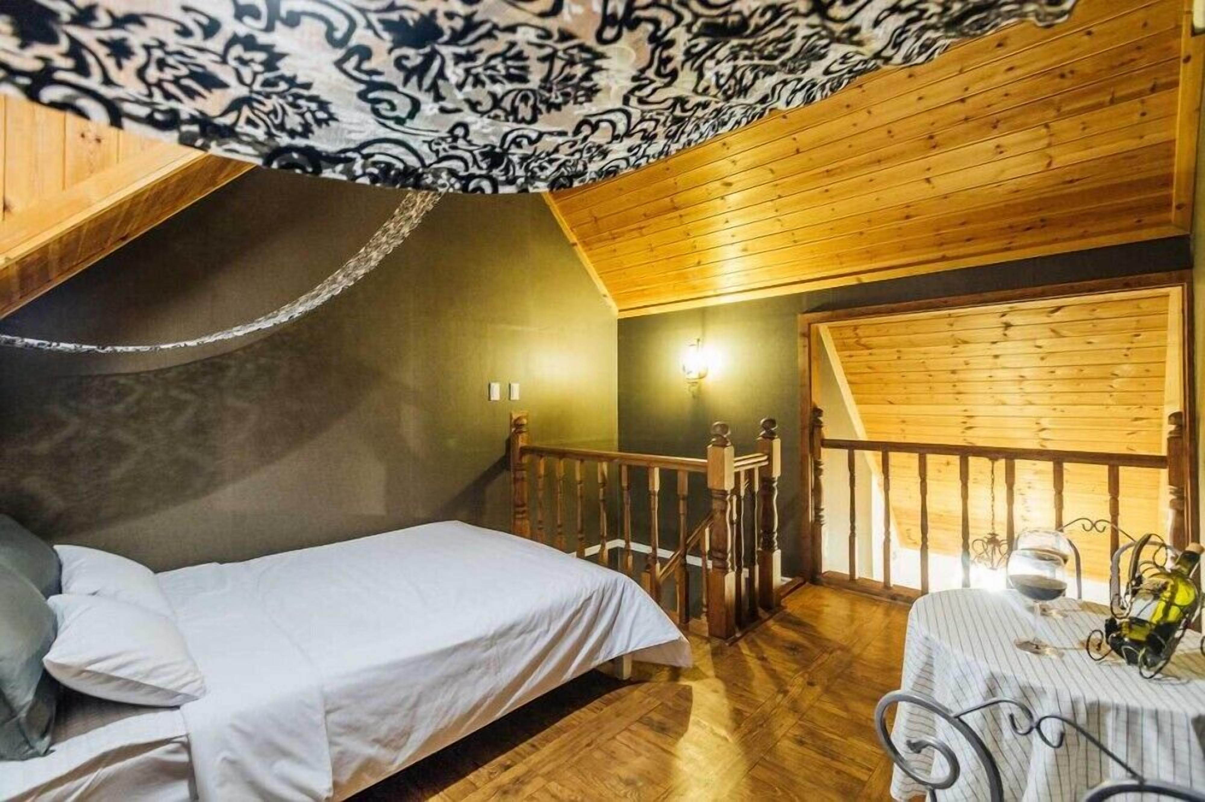 Indigo Pension 0*
