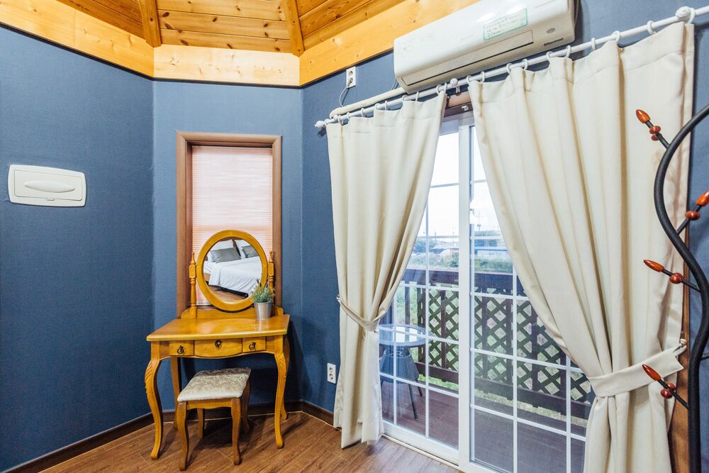 Indigo Pension 0*