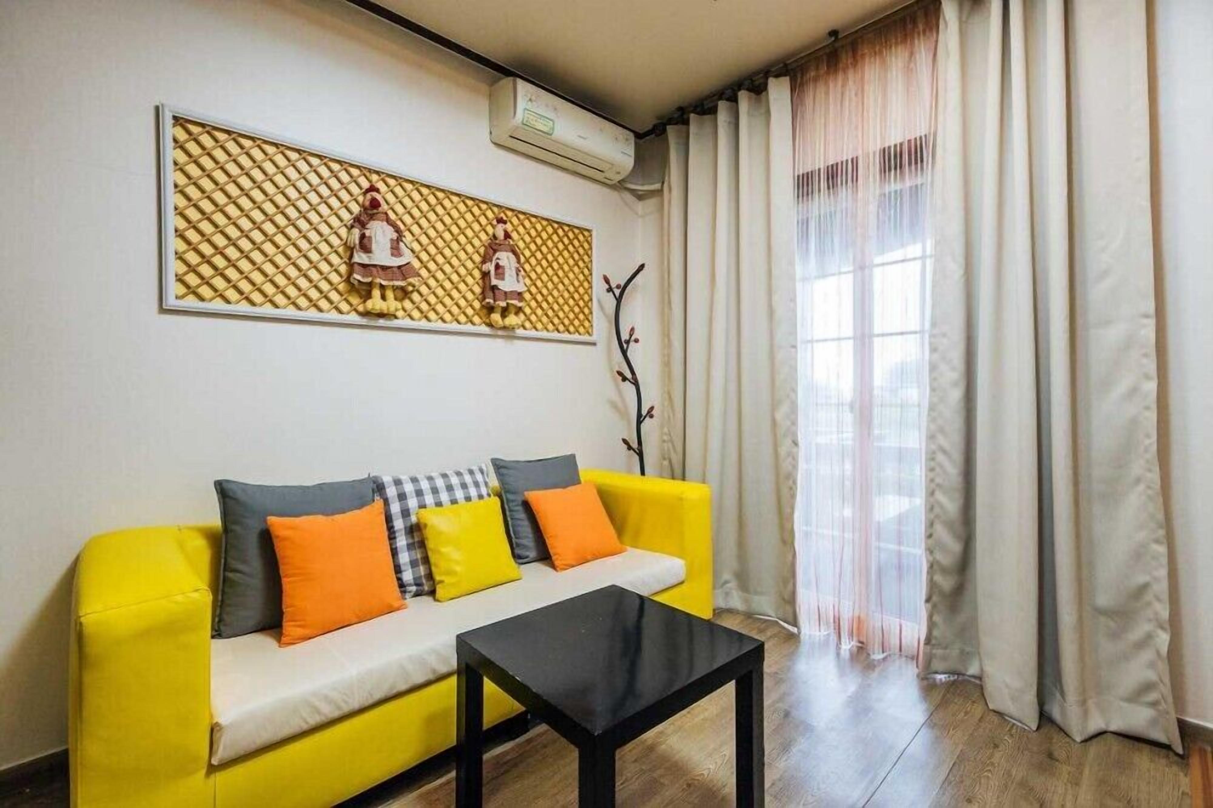 Indigo Pension 0*