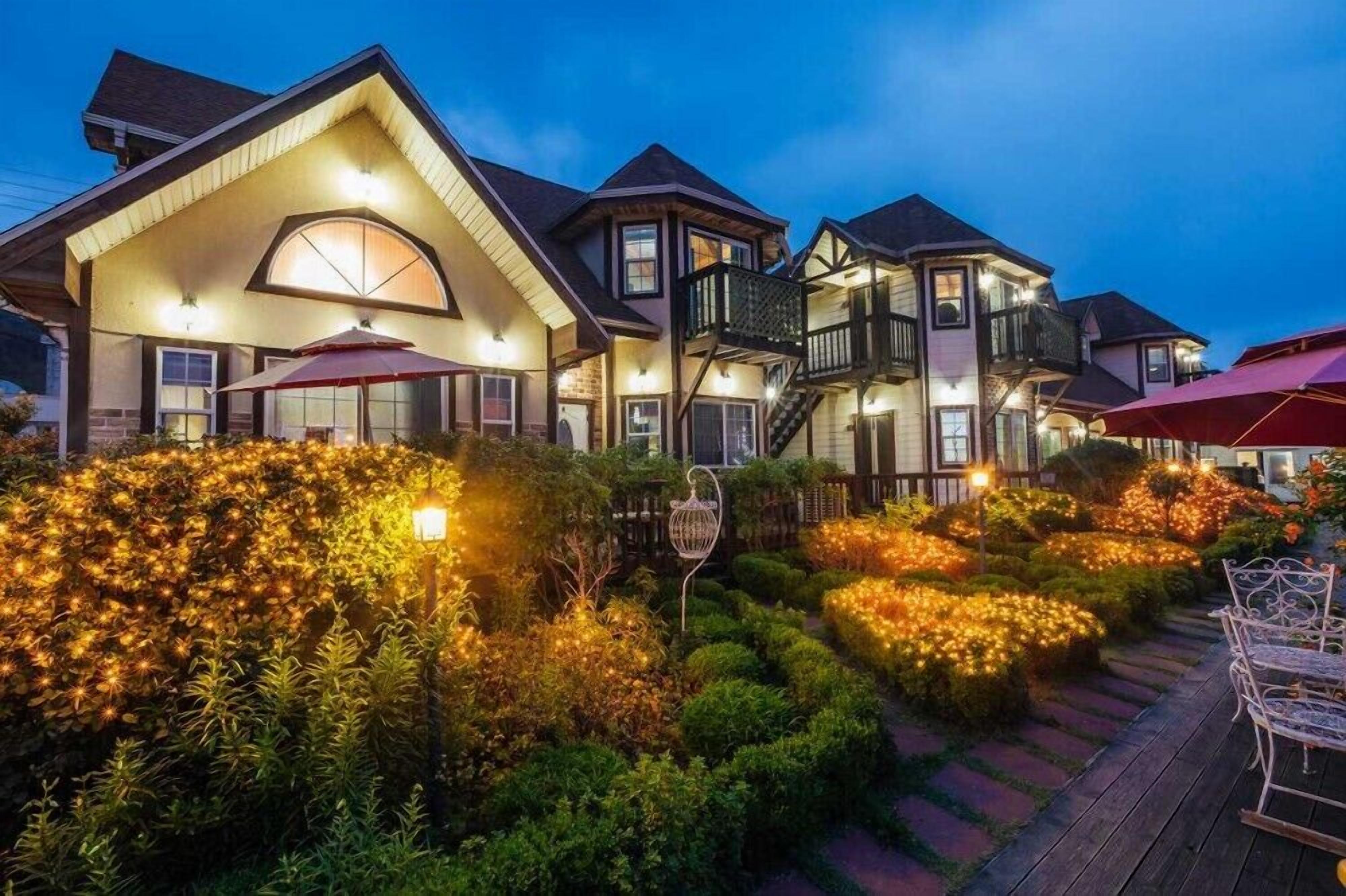 Indigo Pension 0*