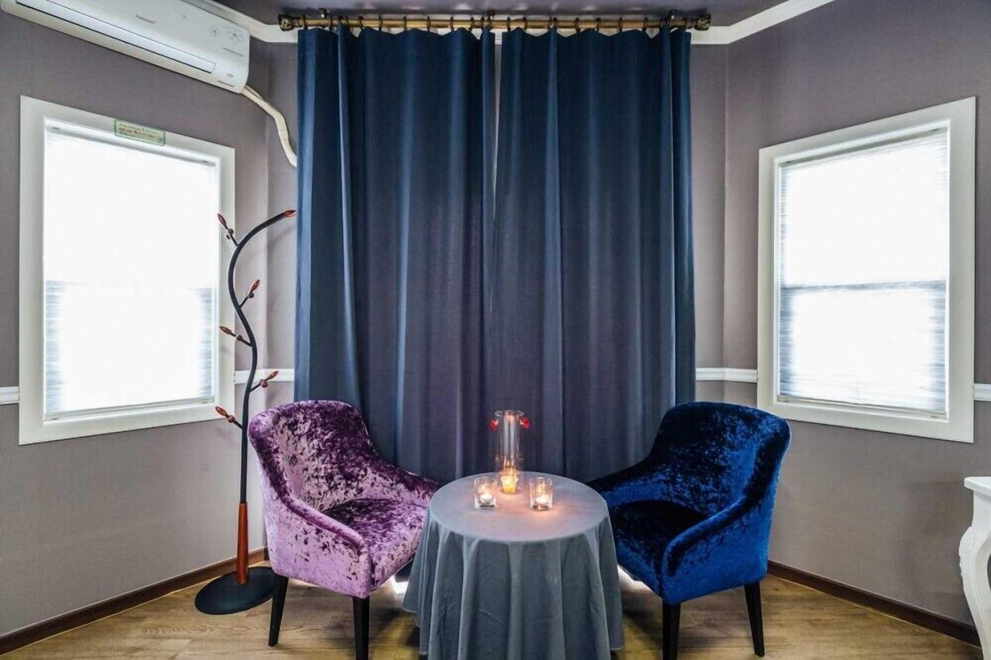 Indigo Pension 0*