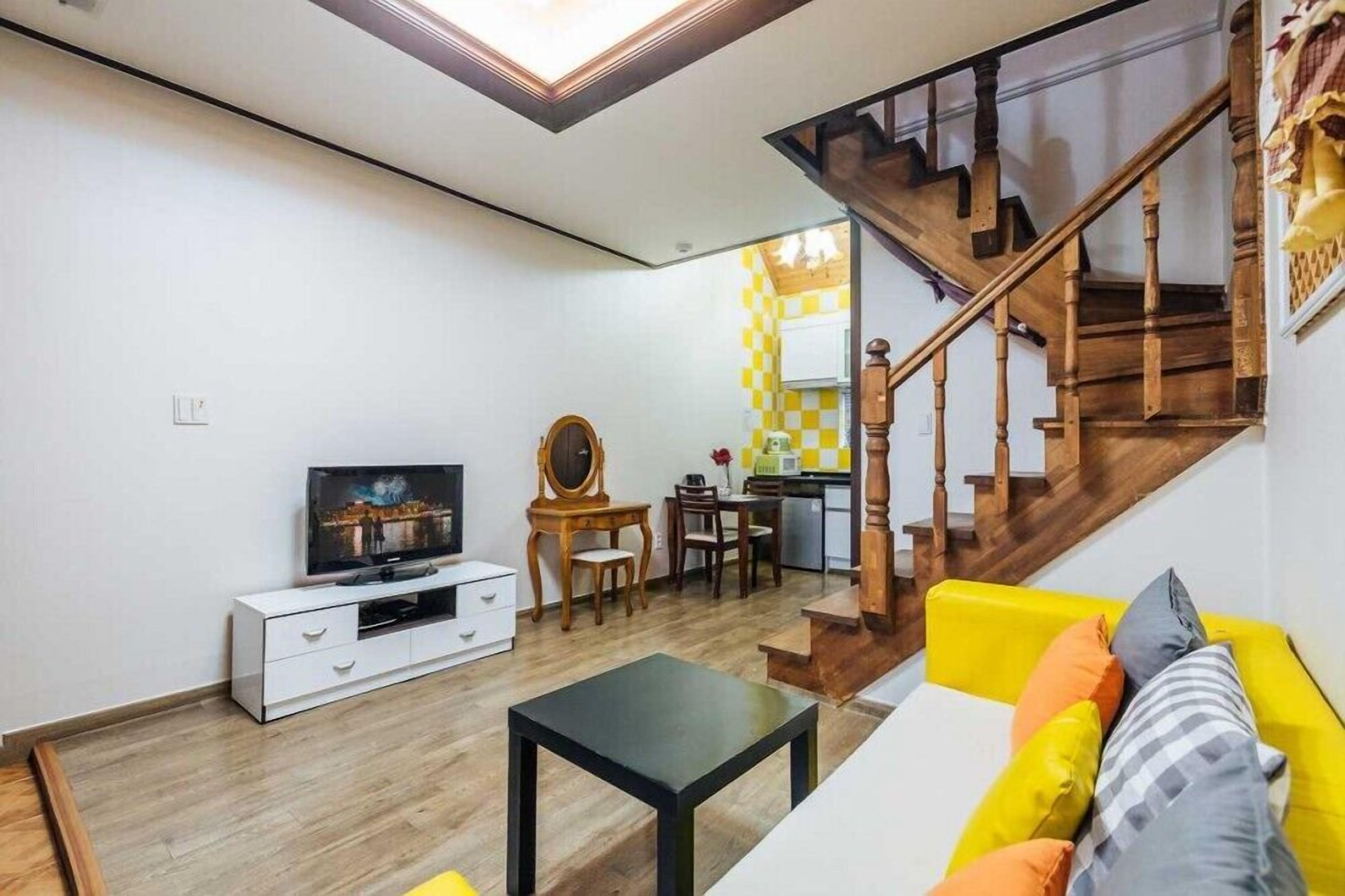 Indigo Pension 0*