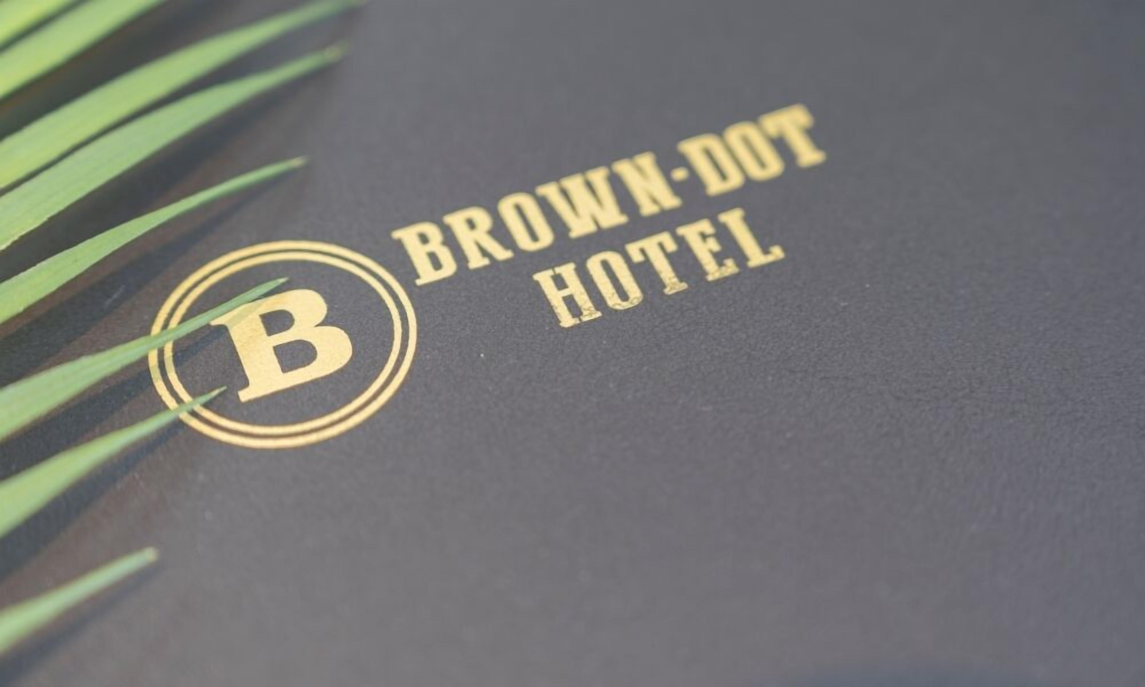 Brown Dot Geobuksum 3*