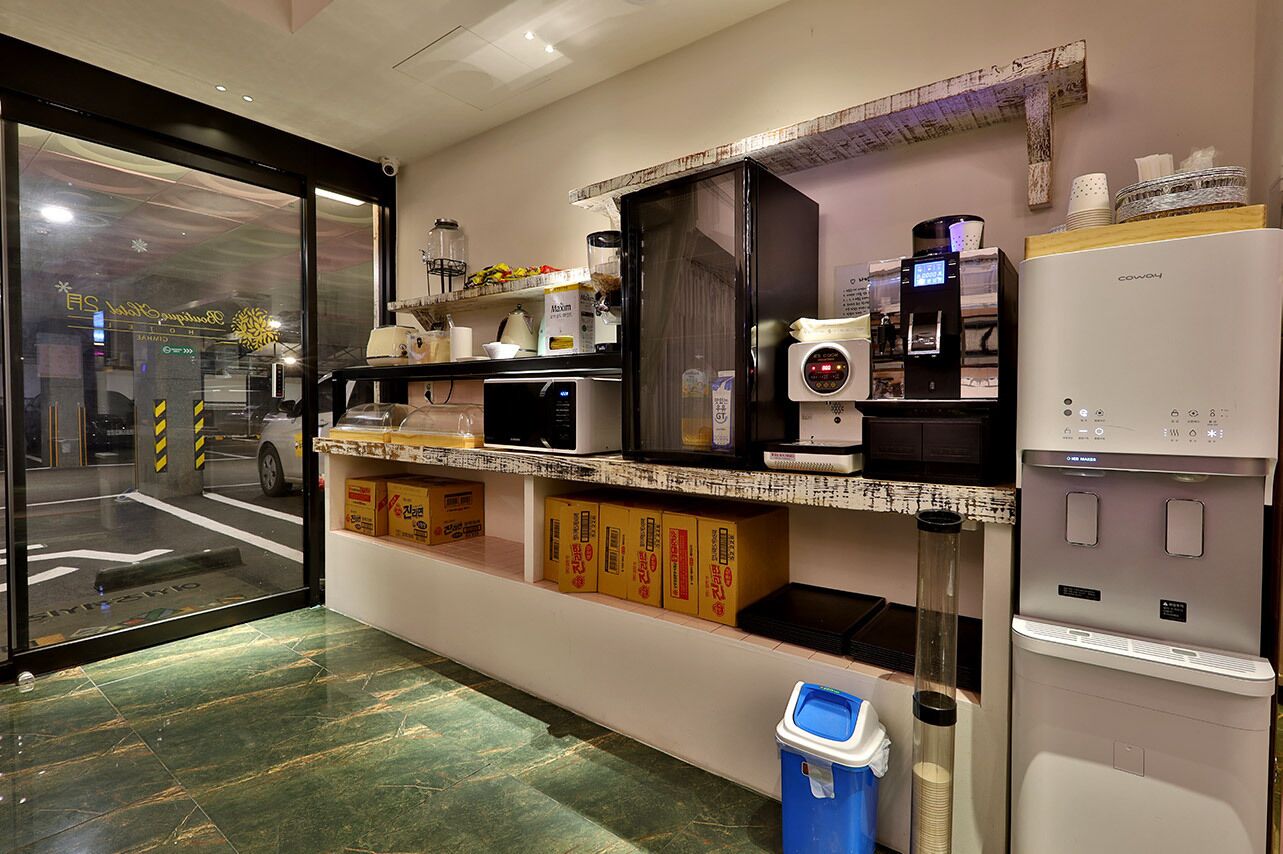 Hotel February Gimhae 3*