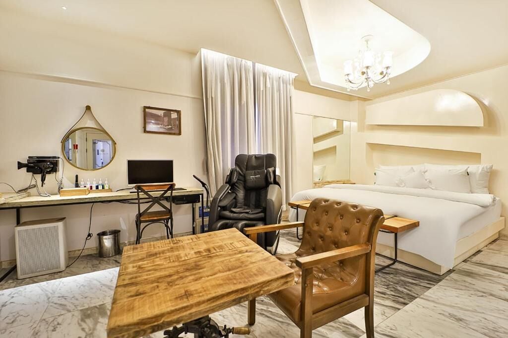 Hotel February Gimhae 3*