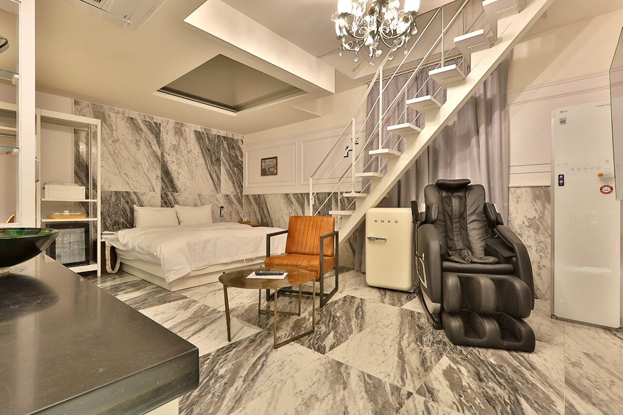 Hotel February Gimhae 3*