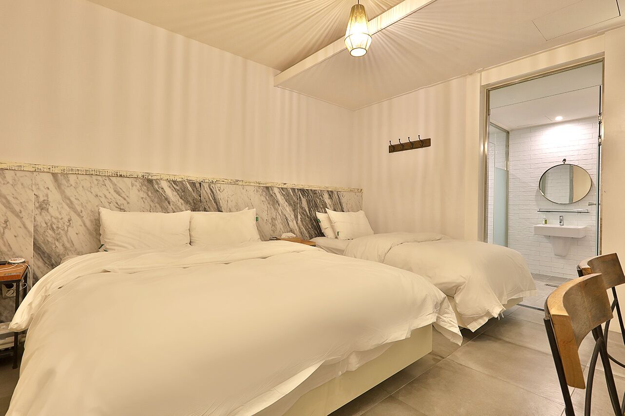 Hotel February Gimhae 3*