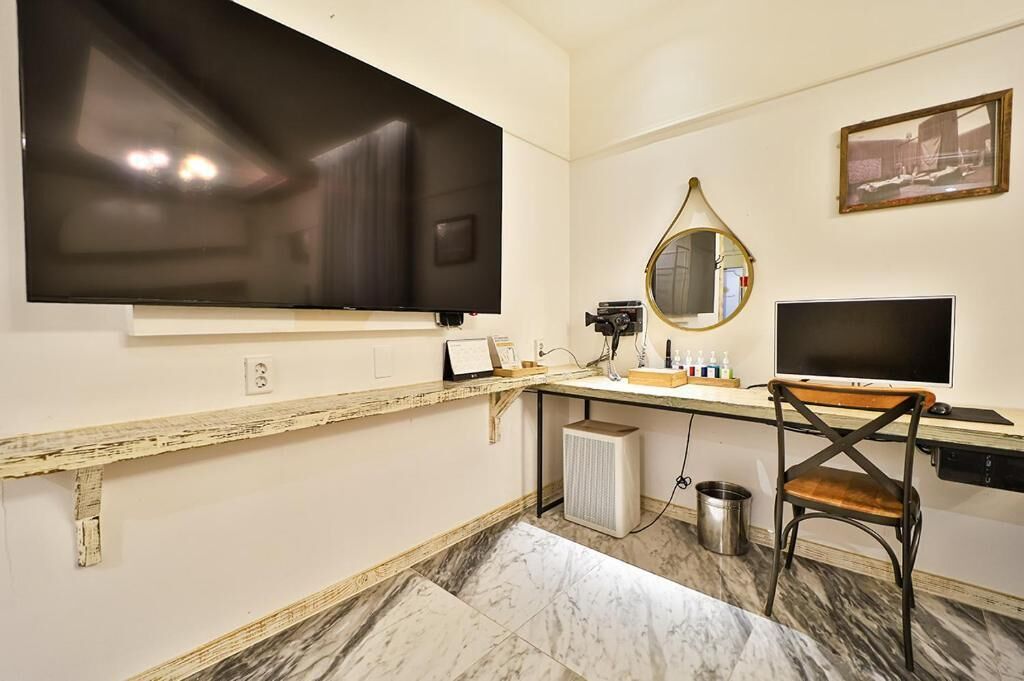 Hotel February Gimhae 3*