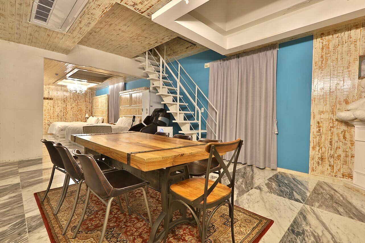 Hotel February Gimhae 3*