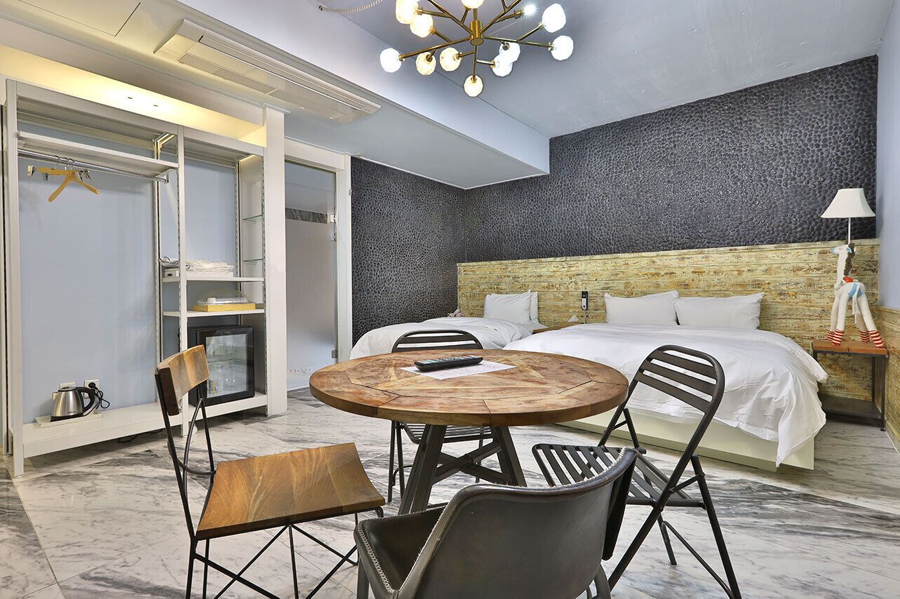 Hotel February Gimhae 3*