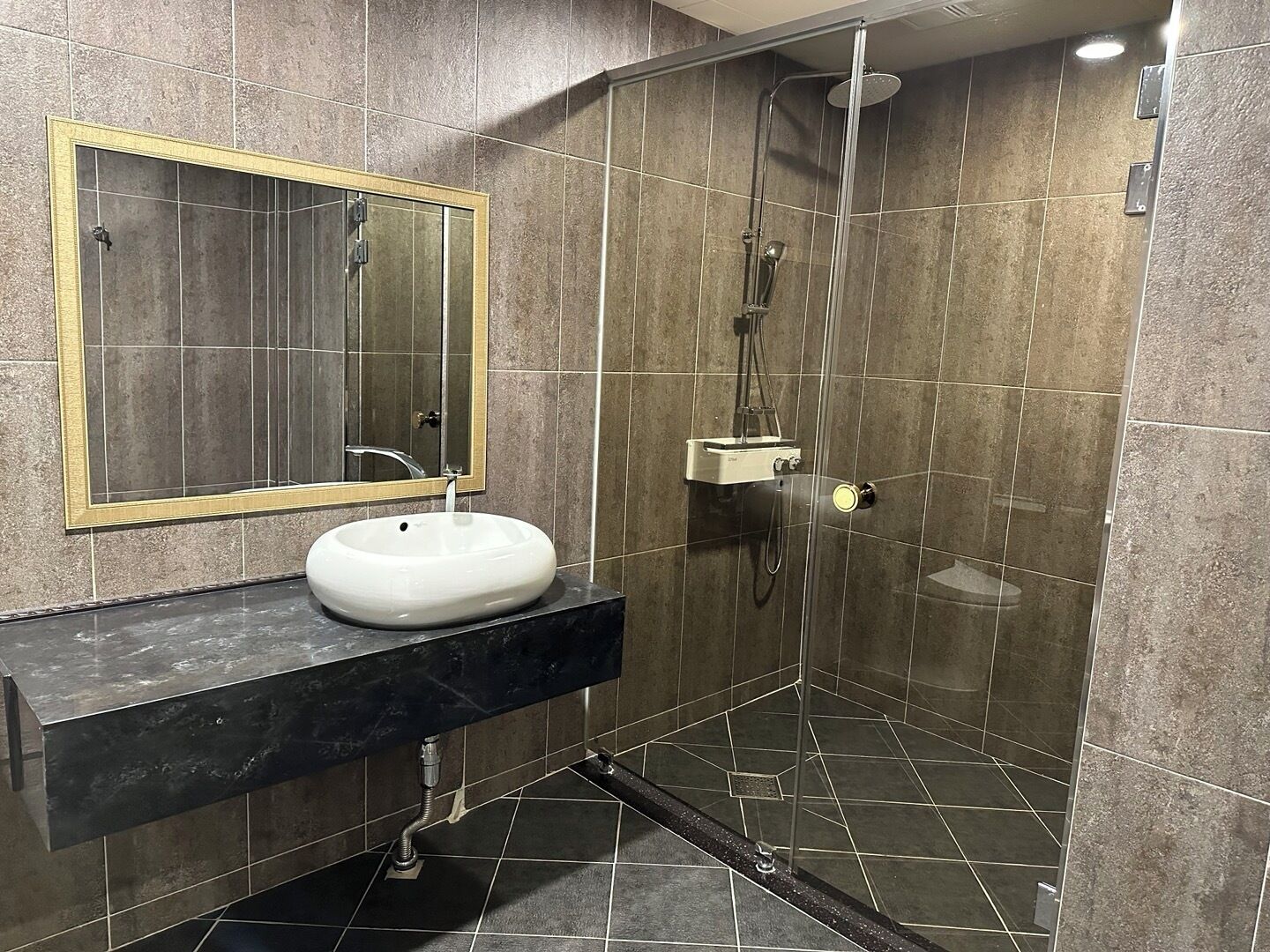 mir hotel 3*