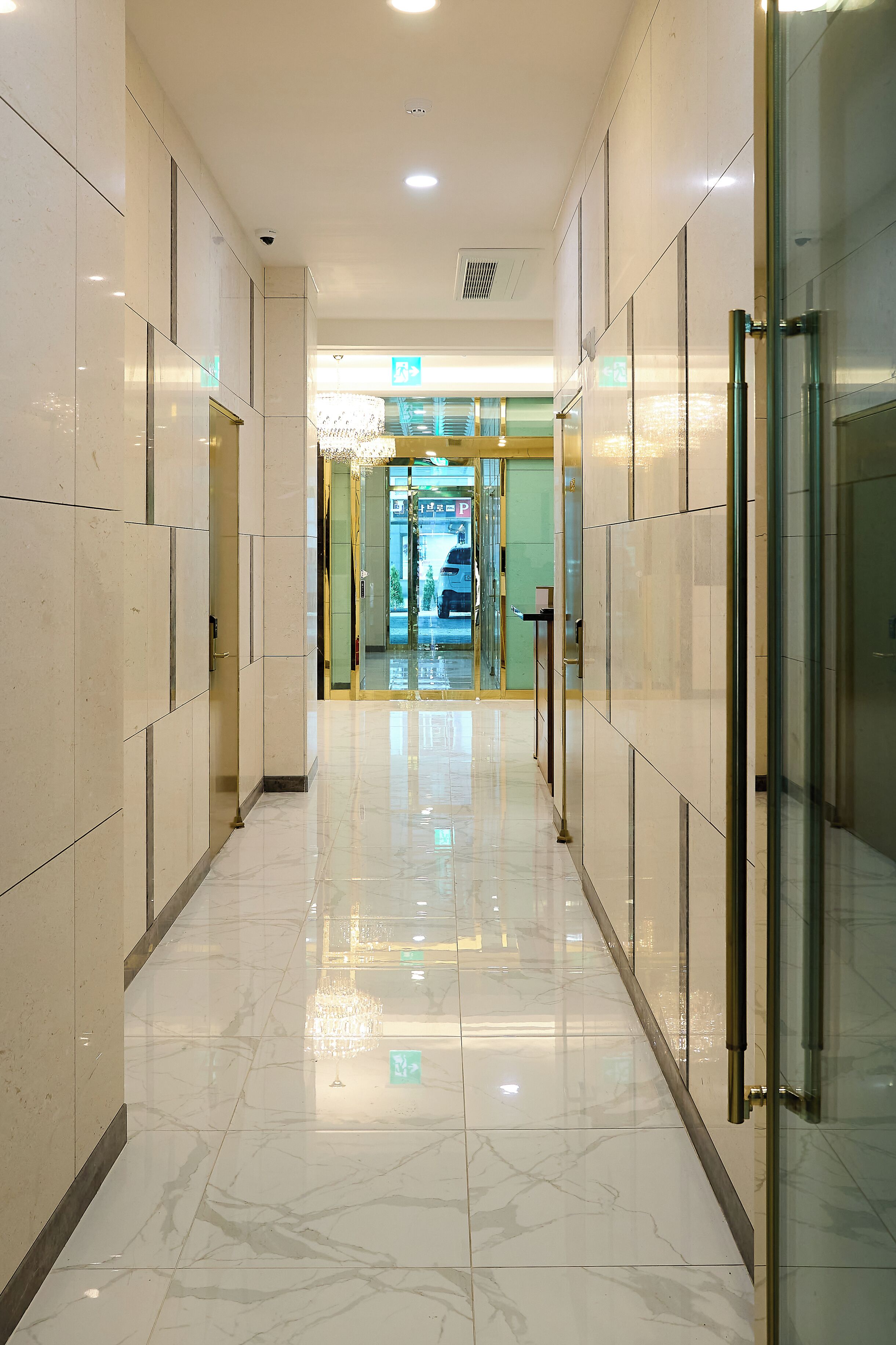 mir hotel 3*