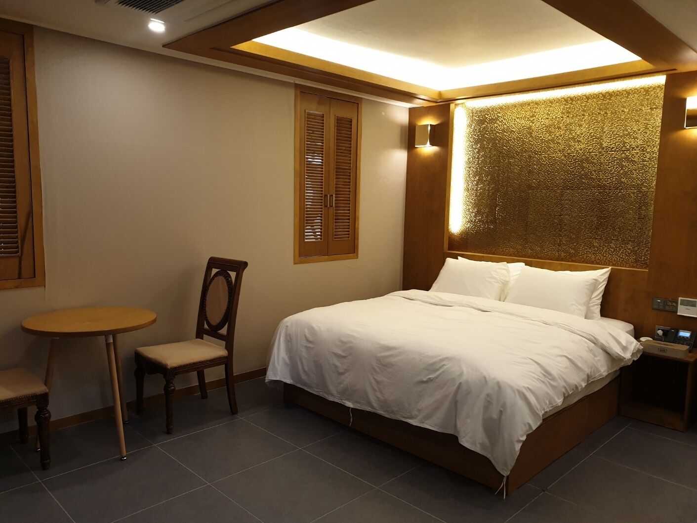 mir hotel 3*