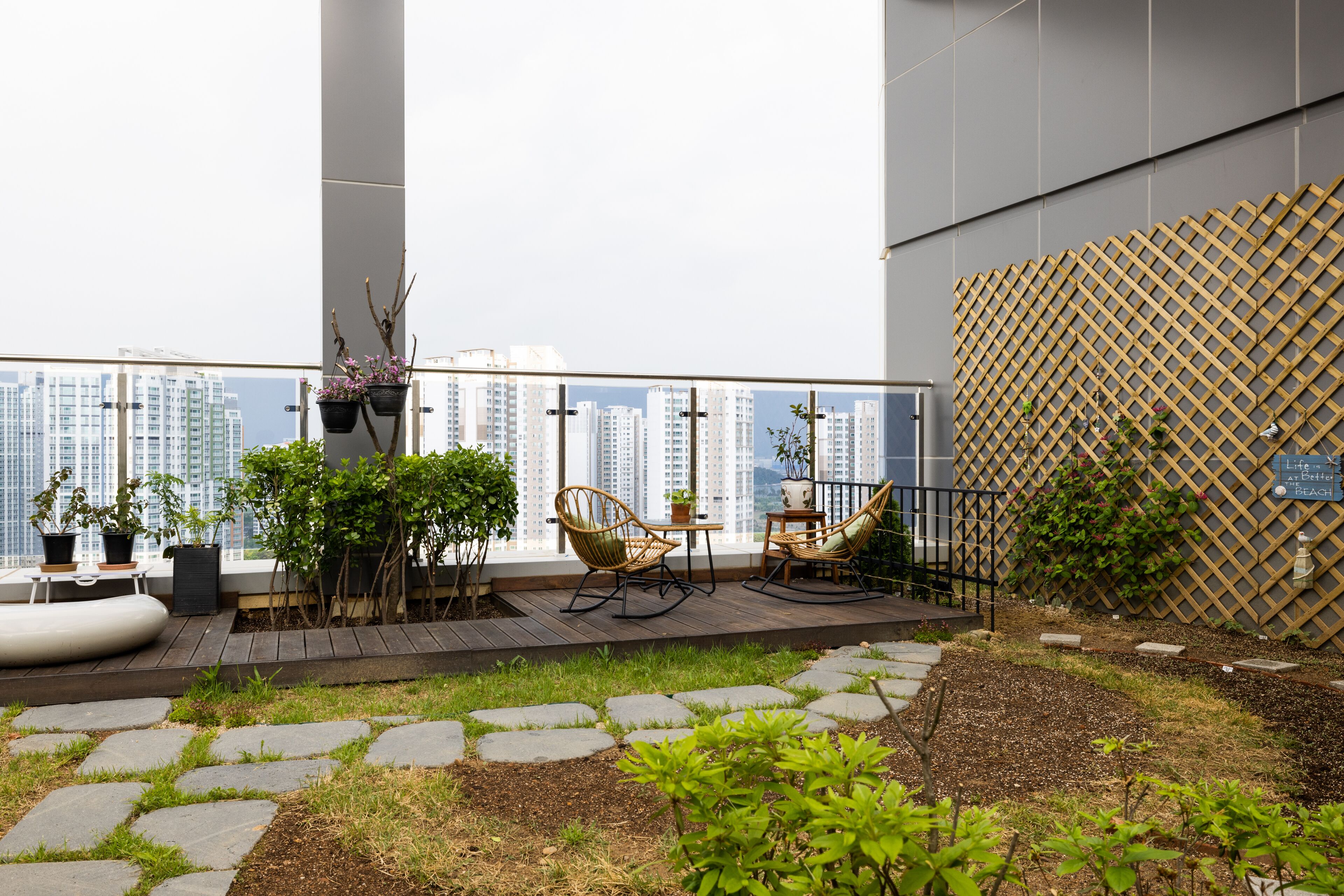 Grandbleu Hotel & Residence 2*
