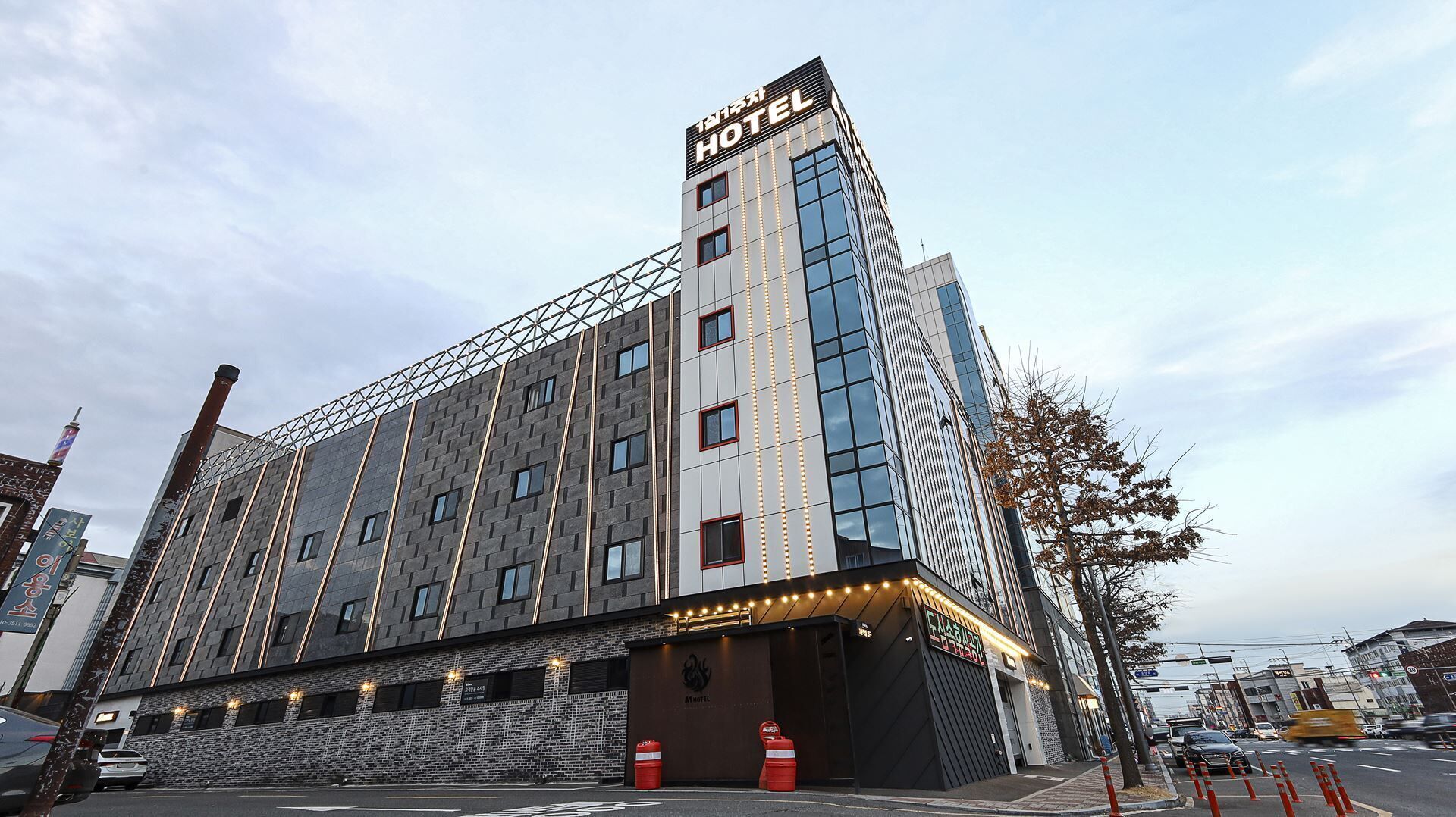 Hotel A1 Jukdo 2*