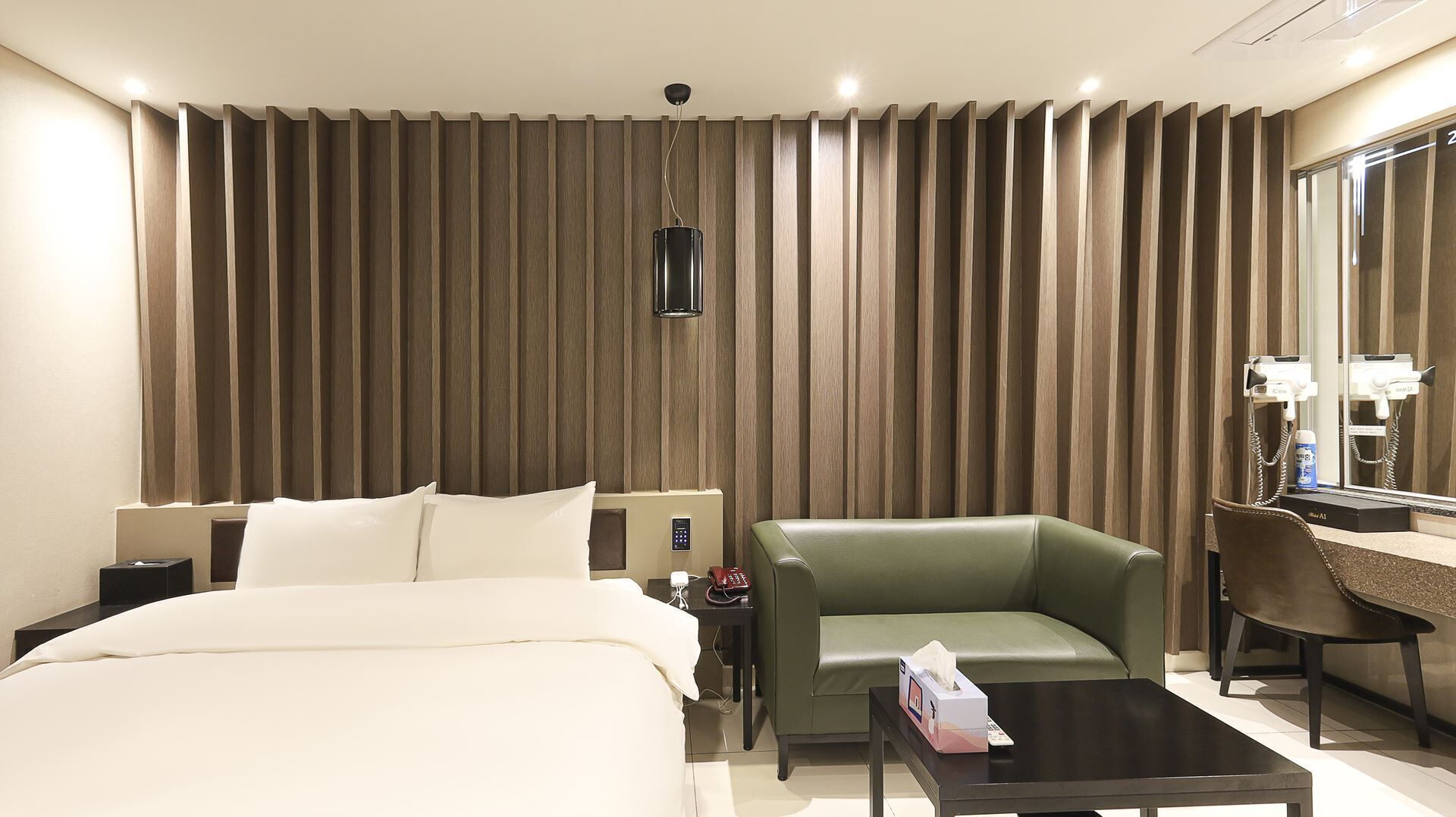 Hotel A1 Jukdo 2*