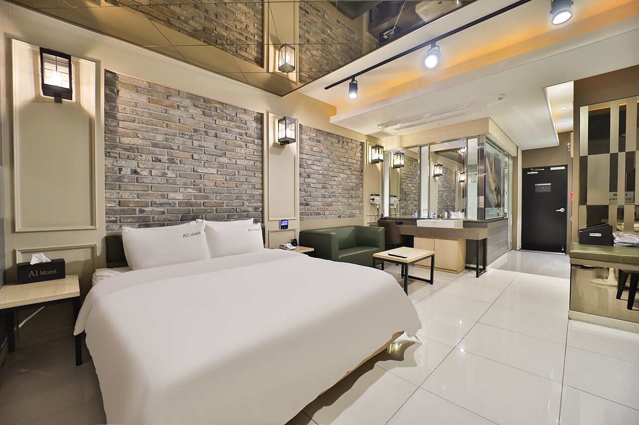 Hotel A1 Jukdo 2*