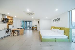 Geojae Sanggaksokeui Jip Pension - Jangmok branch 3*