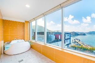 Geojae Sanggaksokeui Jip Pension - Jangmok branch 3*