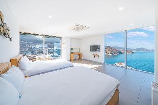 Geojae Sanggaksokeui Jip Pension - Jangmok branch 3*
