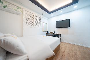 MUST STAY HOTEL Sinjeongnegeori Station 2*