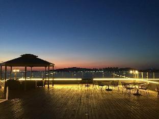 Hotel The Sea Star 3*