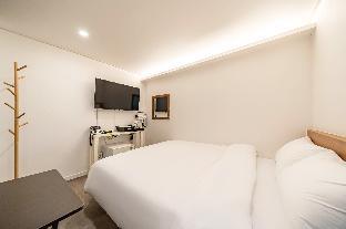 Jongno (Daehakro) Hyehwa Inn 2*
