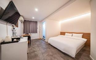 Jongno (Daehakro) Hyehwa Inn 2*