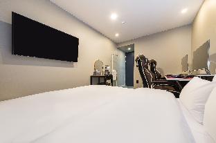 Brown Dot Hotel Suwon Jeongja Branch 2*