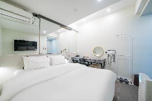 Brown Dot Hotel Suwon Jeongja Branch 2*