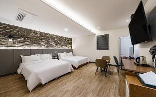 Brown Dot Suwon Guun Branch 0*