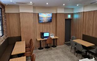 Brown Dot Suwon Guun Branch 0*
