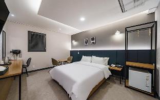 Brown Dot Suwon Guun Branch 0*