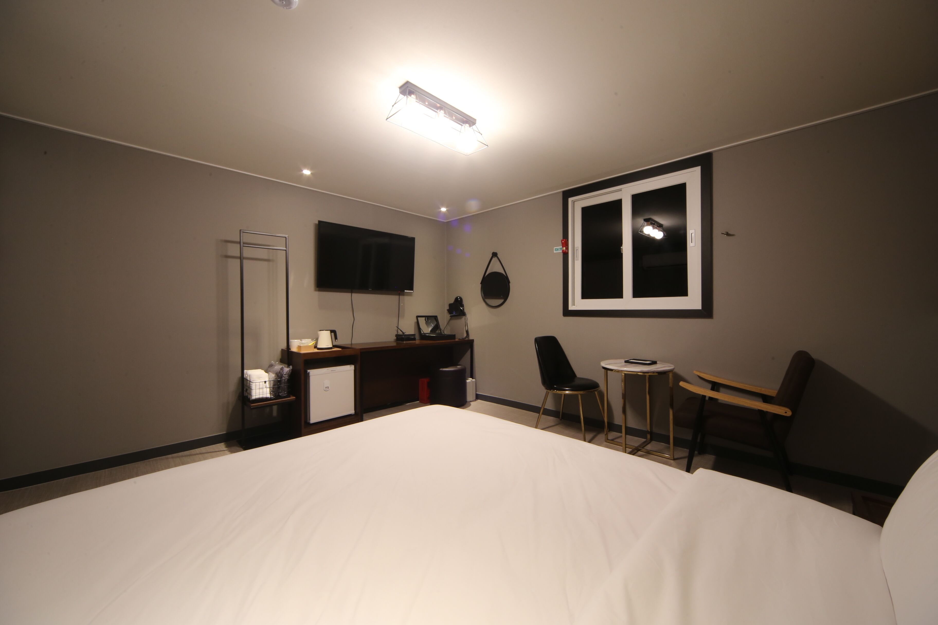 Busan Choeup Yuna Hotel 3*