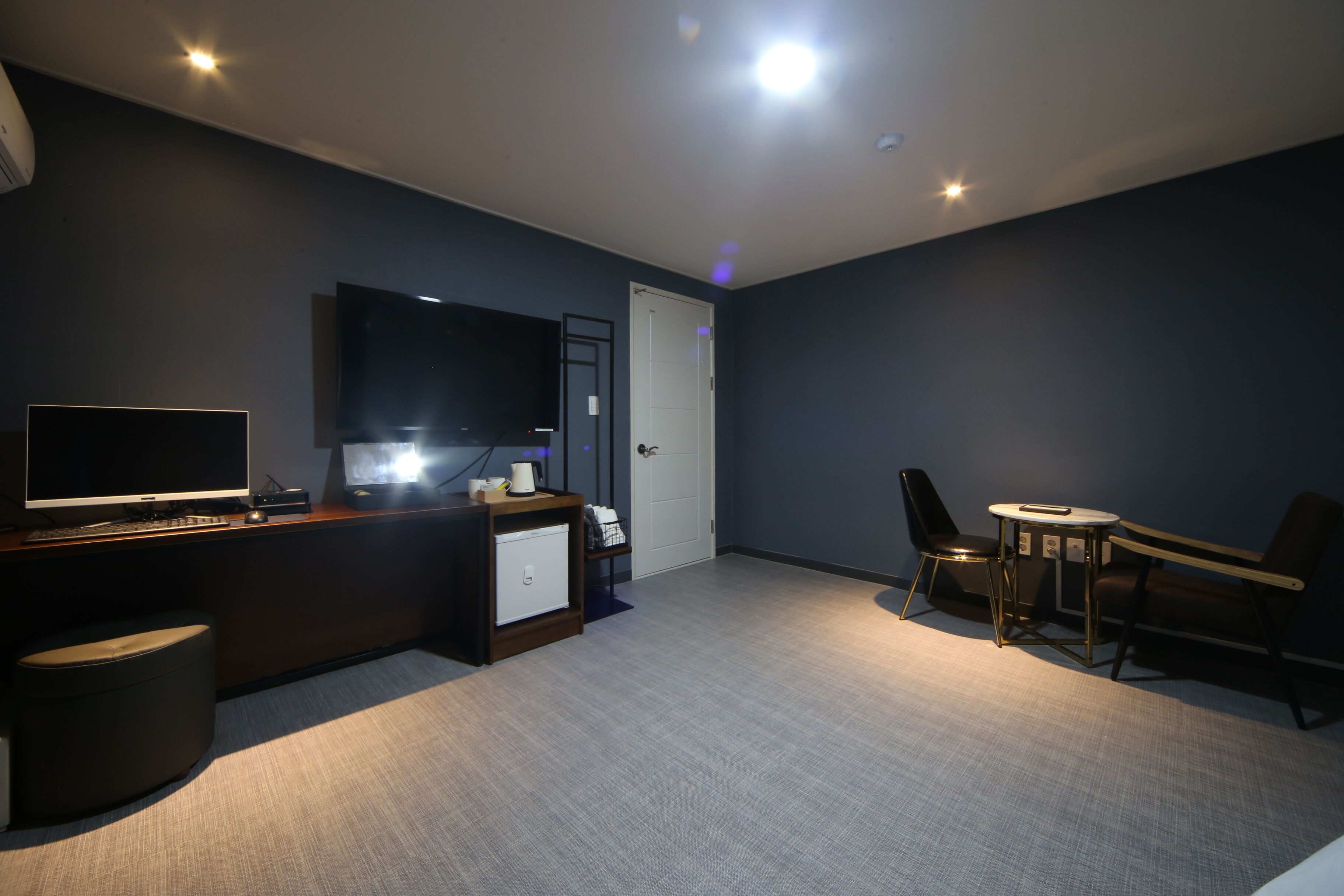 Busan Choeup Yuna Hotel 3*