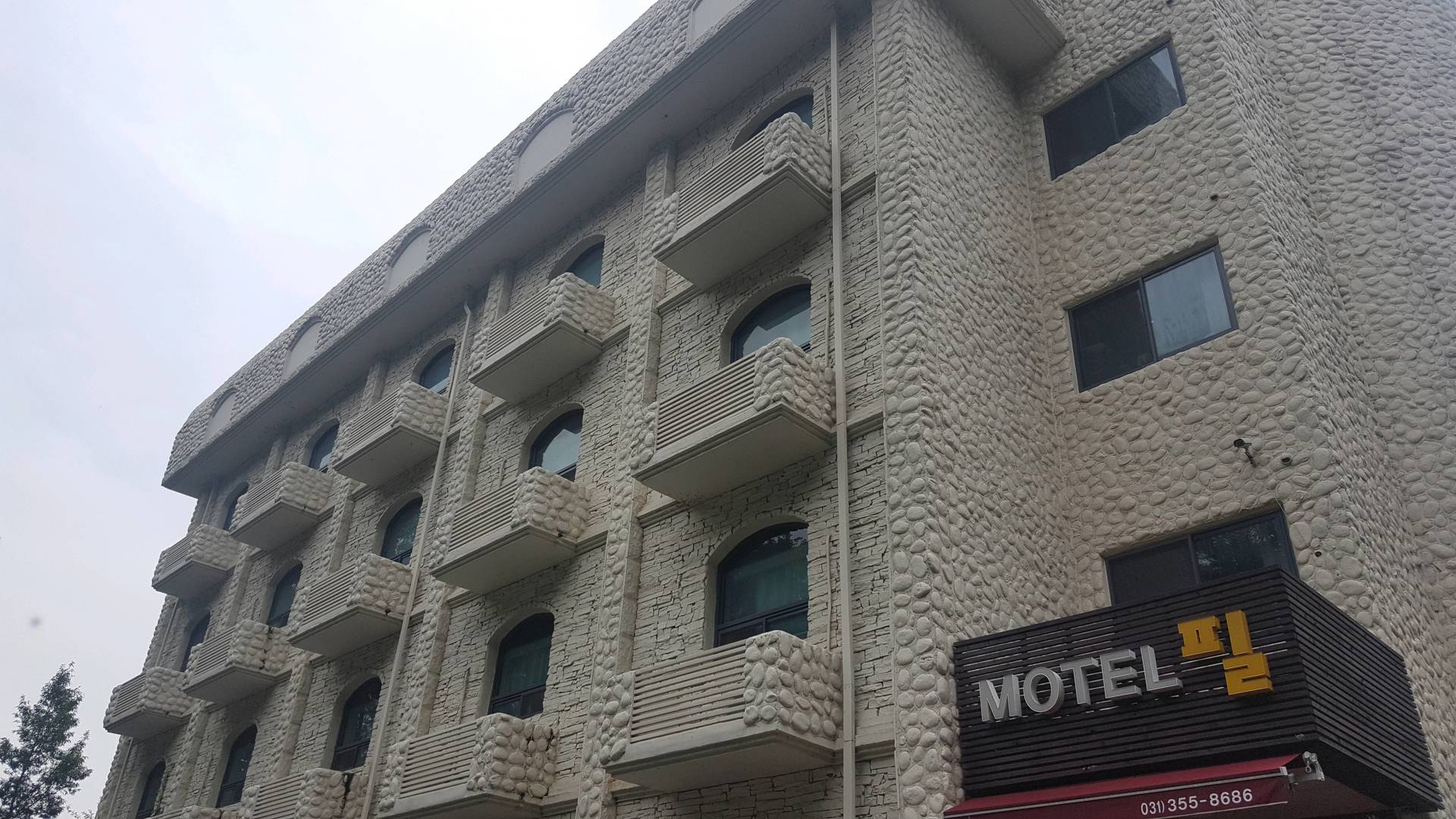 Jebudo Feel Motel 0*