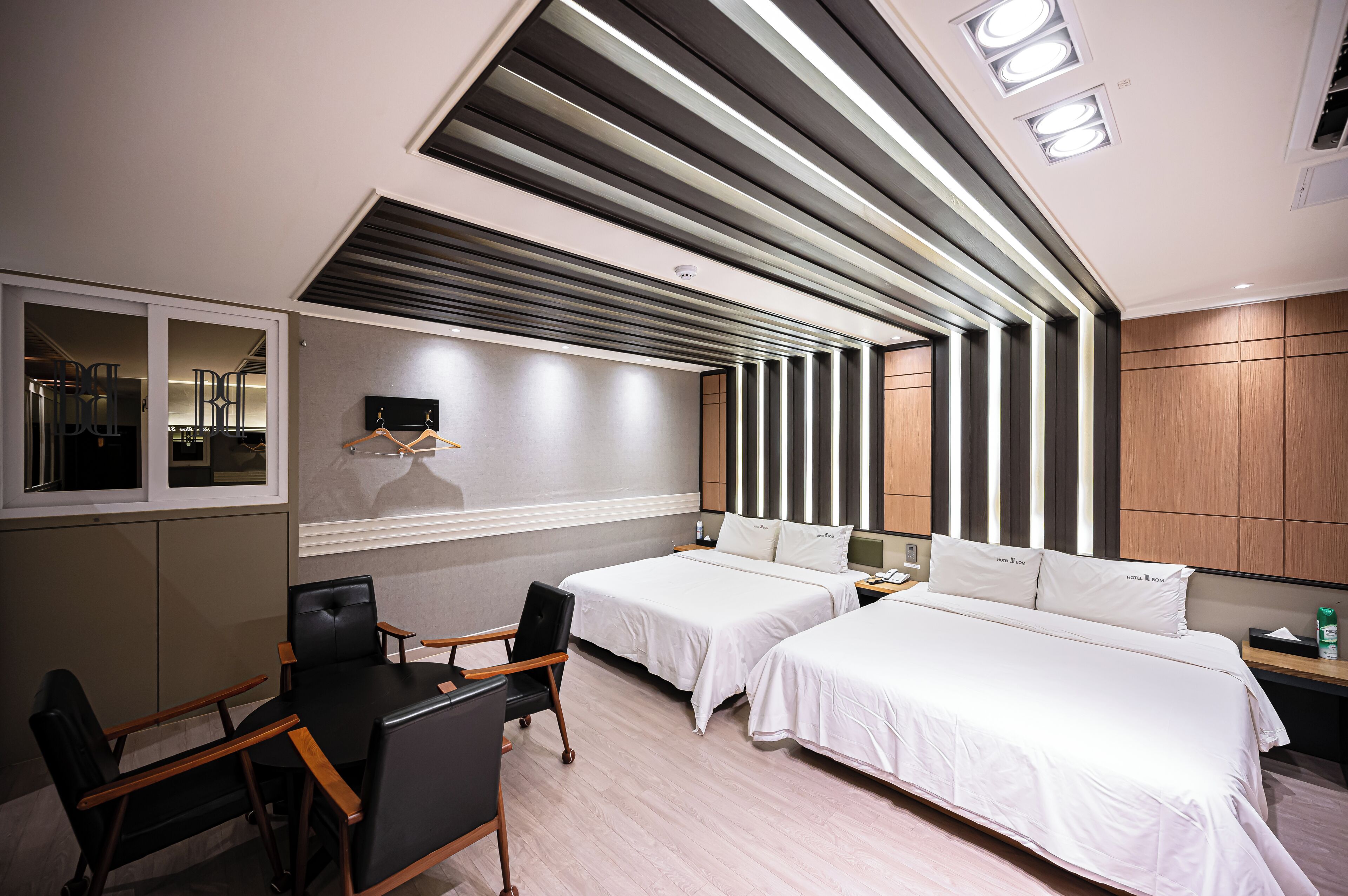 Hotel Bom 2*
